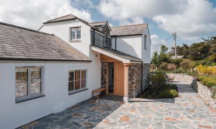 4 Bed in Trebetherick 6