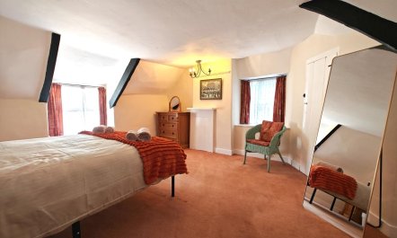 3 Bed in Owermoigne 1