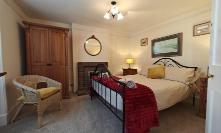 3 Bed in Owermoigne 5
