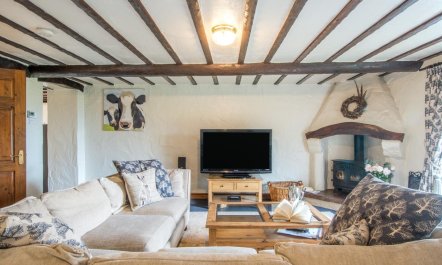 2 Bed in Heads Nook 3
