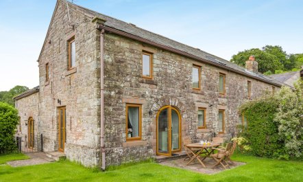 2 Bed in Heads Nook 4