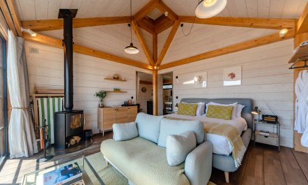 1 Bed in St. Marys Bay 9