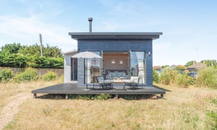 1 Bed in St. Marys Bay 7