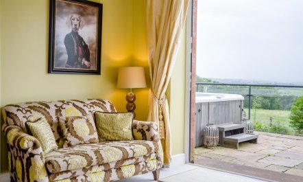 3 Bed in Heads Nook 5