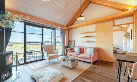 1 Bed in St. Marys Bay 2