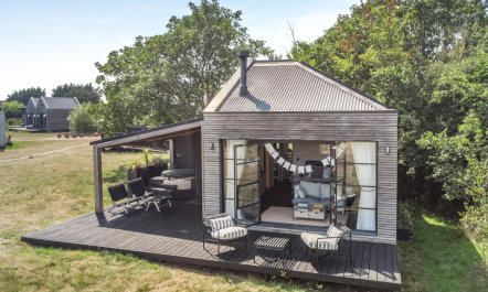 1 Bed in St. Marys Bay