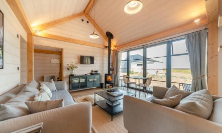 2 Bed in St. Marys Bay 7