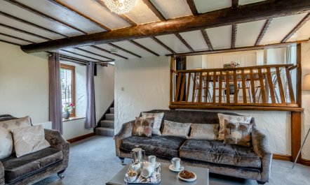 2 Bed in Heads Nook 5