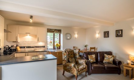 1 Bed in Heads Nook 3