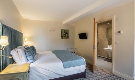 1 Bed in Heads Nook 9