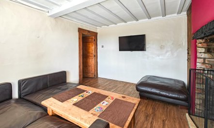 3 Bed in Stoborough 2