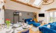 2 Bed in Whaley Bridge 6