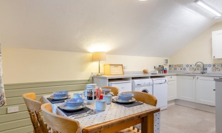 2 Bed in Webbery 9