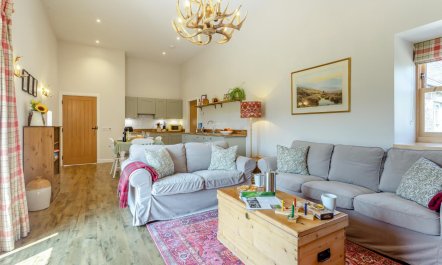 2 Bed in Monymusk 4