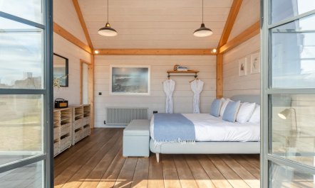 1 Bed in St. Marys Bay 6