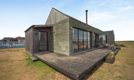 3 Bed in St. Marys Bay 1