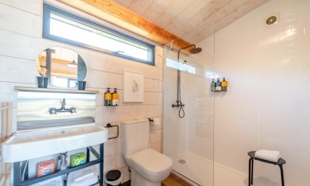 2 Bed in St. Marys Bay 3