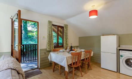 2 Bed in Webbery 8