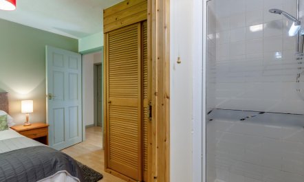 2 Bed in Webbery 4