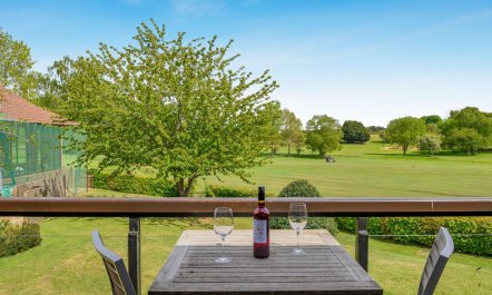 2 Bed in Barnham Broom 1