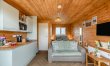 1 Bed in Pentrecoed 9