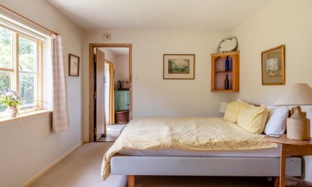 2 Bed in Stanley Pontlarge 9