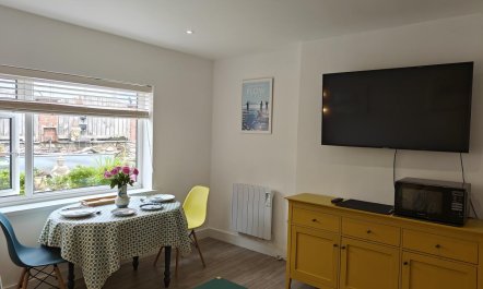 1 Bed in Brixham 1