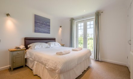 4 Bed in Newquay 9