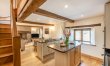 2 Bed in St. Giles 6