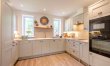 3 Bed in Rock 8