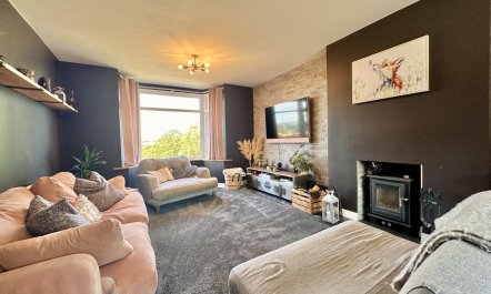 3 Bed in Bideford 1