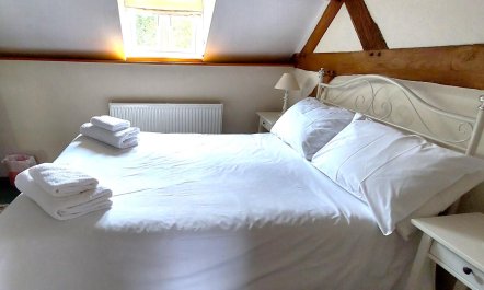 1 Bed in Cradley 3