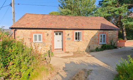 2 Bed in Stoke Abbott