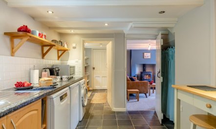 3 Bed in Maxworthy 9