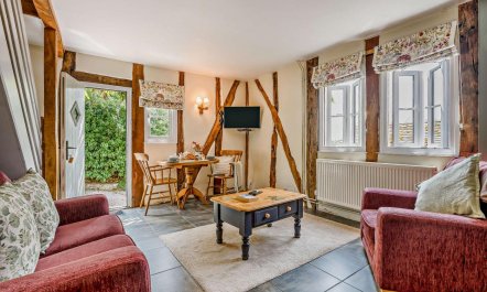 1 Bed in Cradley