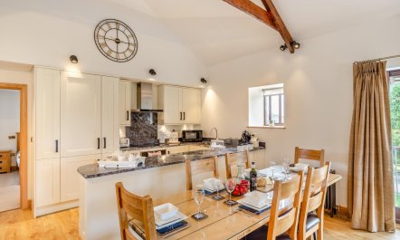3 Bed in Tremar Coombe 6