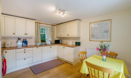 2 Bed in Newtyle 8