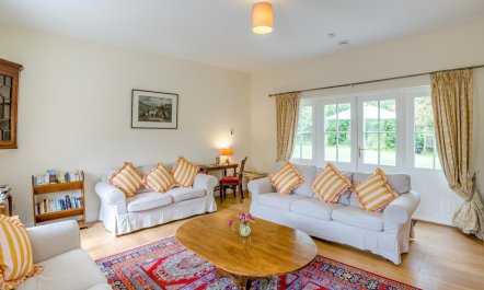 2 Bed in Newtyle 4