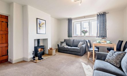 3 Bed in Cressbrook 5