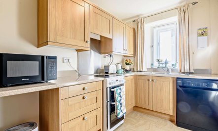 3 Bed in Cressbrook 4