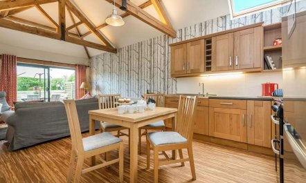 3 Bed in Cranmer 2
