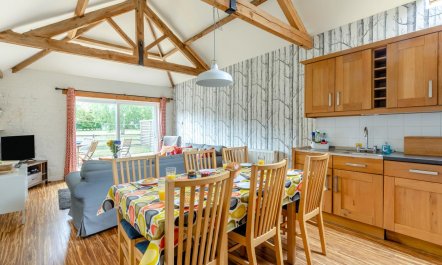 3 Bed in Cranmer 9