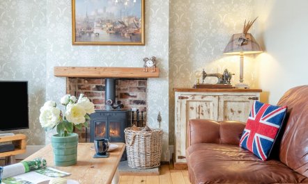 3 Bed in Waddington 2