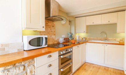 3 Bed in Waddington 6