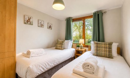 2 Bed in Athelington 6