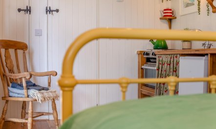 1 Bed in Trewidland 7