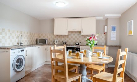 4 Bed in Kenilworth 2