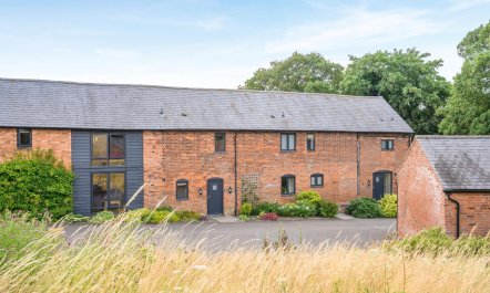 4 Bed in Kenilworth