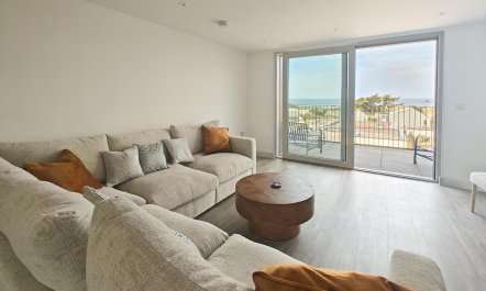 3 Bed in Constantine Bay