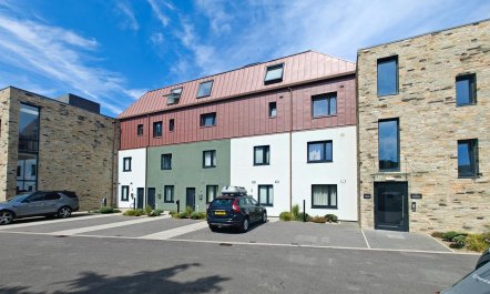 3 Bed in Constantine Bay 5